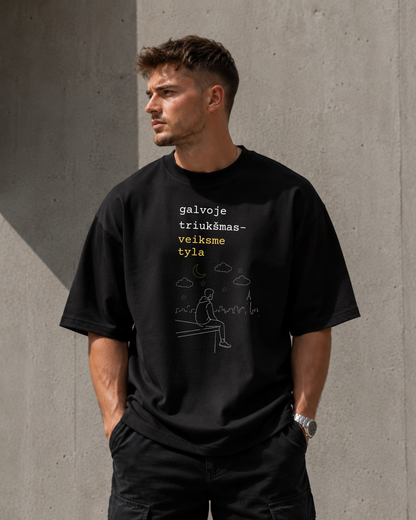 Oversized marškinėliai "Galvoje triukšmas"